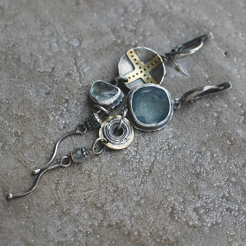 „Antique“ Boucles d'oreilles avec pierres bleues et croix