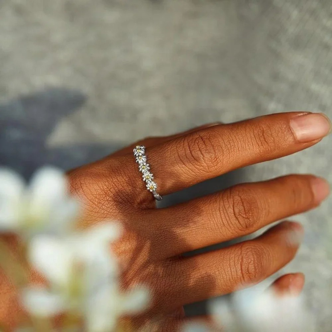 Bague Margriet en argent ajustable et émaillée à la main