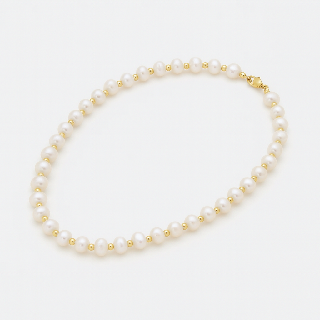 Collier à breloques en perles d'eau douce de Calienne