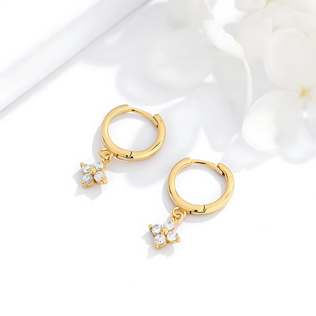 DAISY™ | Boucles d’Oreilles Clous Fleur