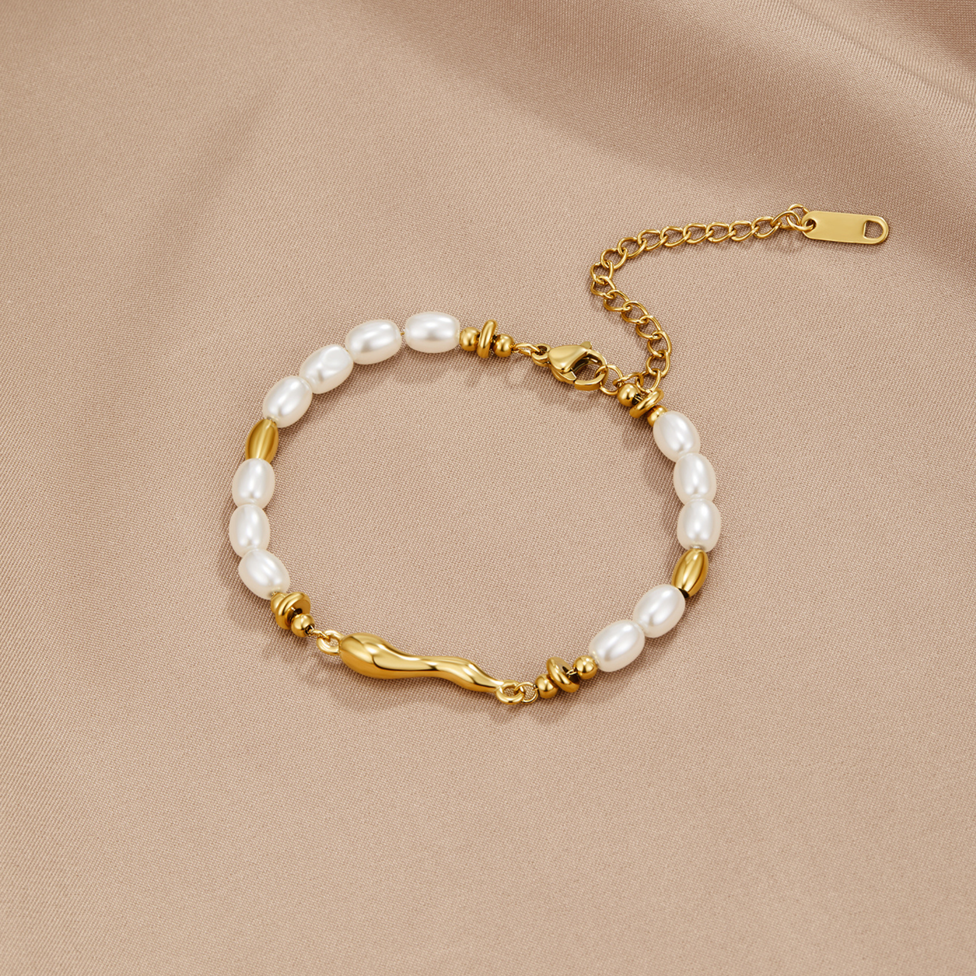 Bracelet en Perles d'Eau Douce Lov | Or