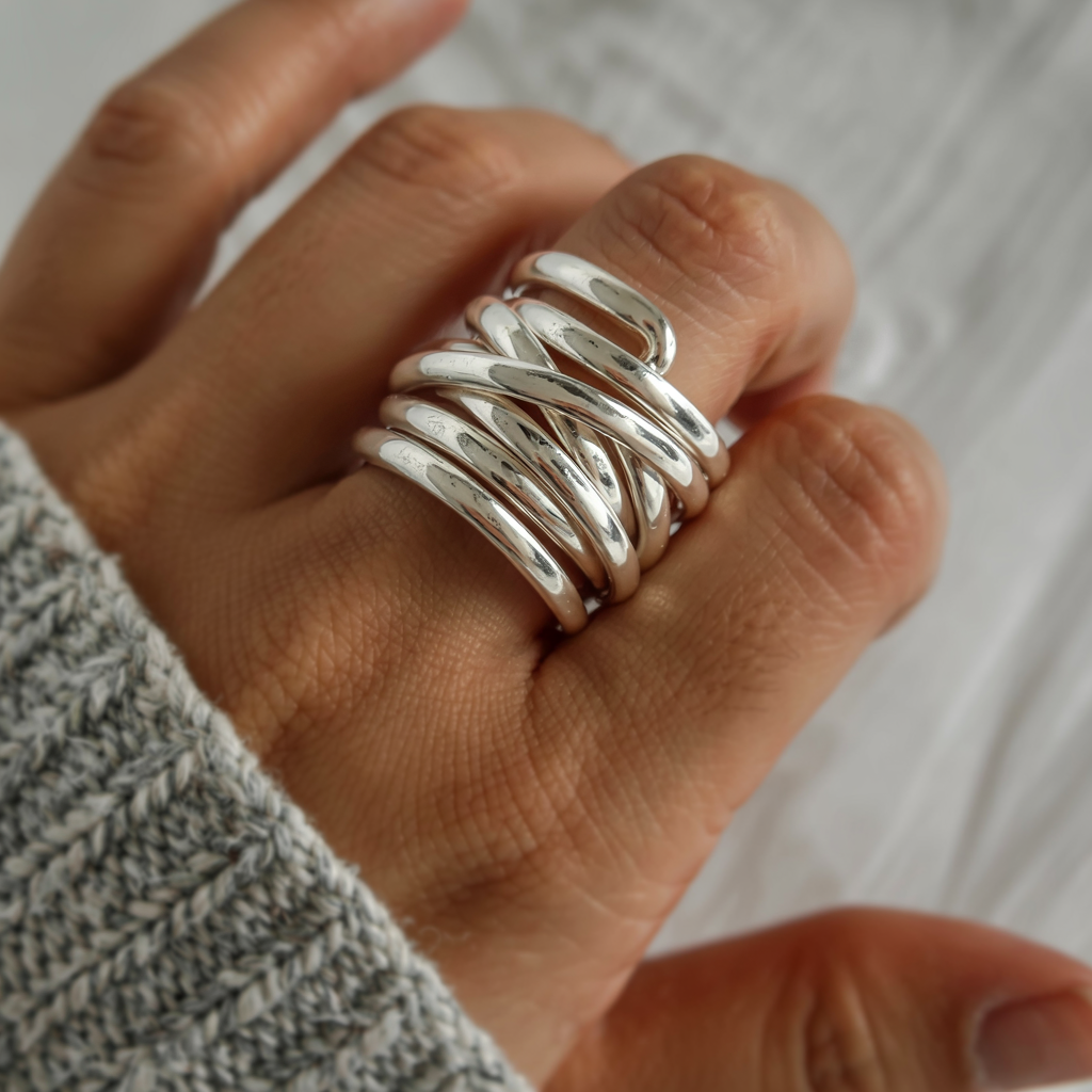 Bliss – Bague Large en Argent Vintage