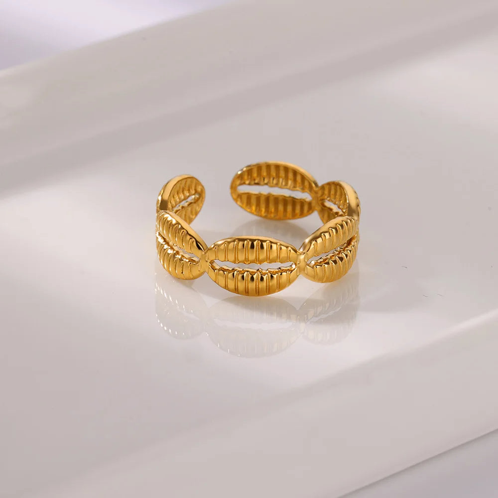 Bague Ajustable Coquillage Cauris plaquée or 18K