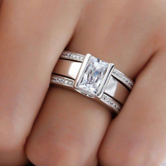 Bague vintage en verre incrusté