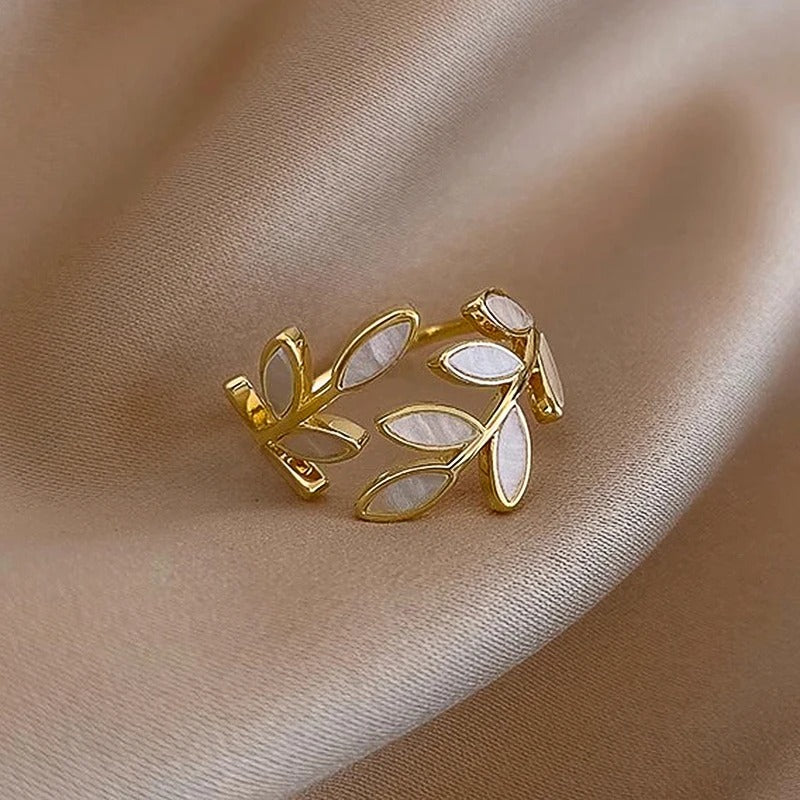 Bague Feuille Ouverte plaquée or 18K et Émail Blanc