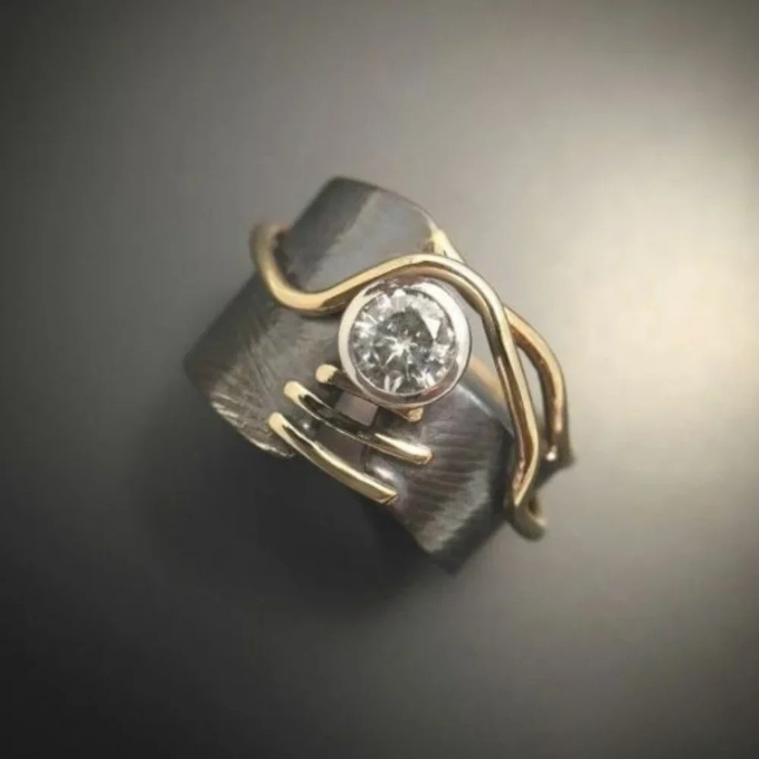 Bague vintage argentée noir avec zircon