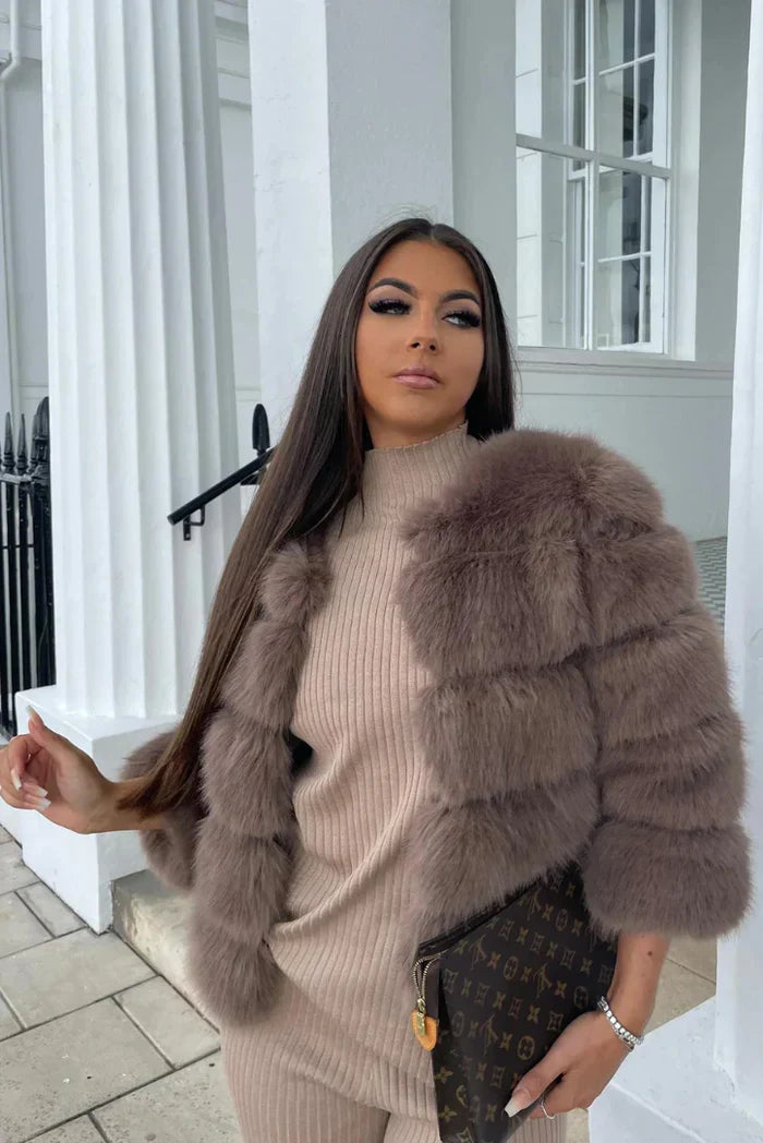 Yani -  Veste en Fausse Fourrure Confortable