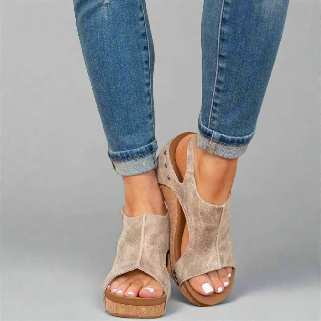 Mechthild™ Sandales en matériau premium