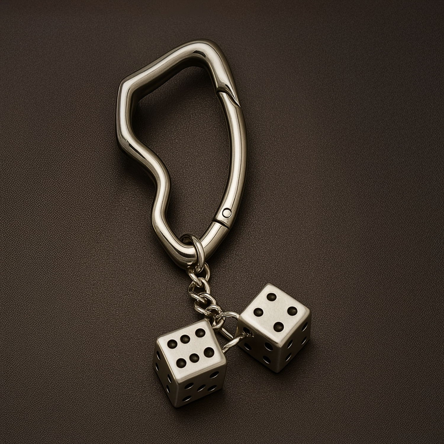 PORTE-CLÉS AVEC CARABINER